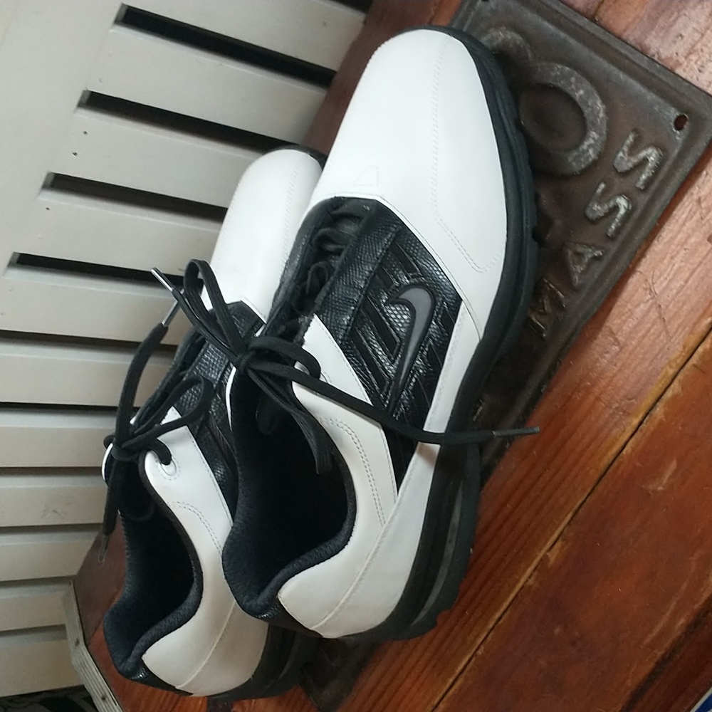 Nike golf shoes